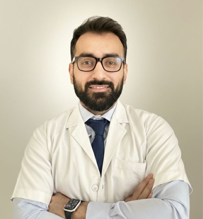 Dr Sagar Gurnani